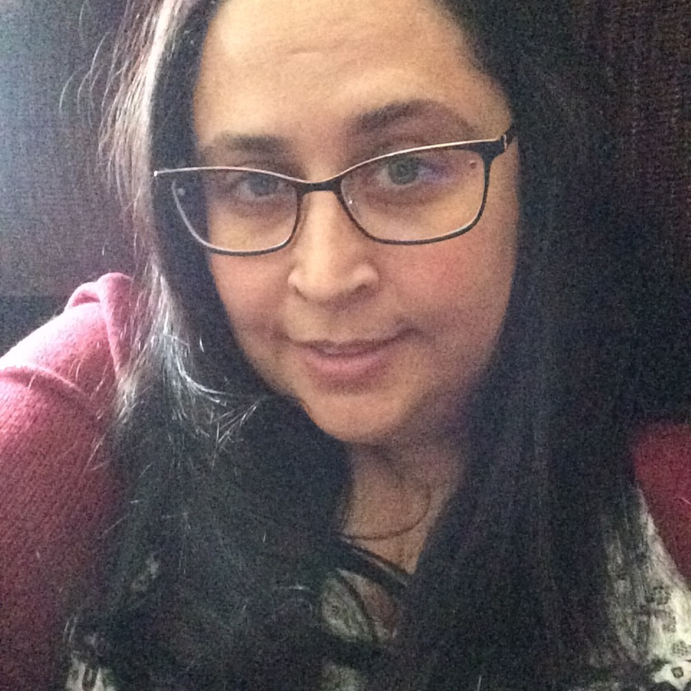 Meet your Posher, Angela